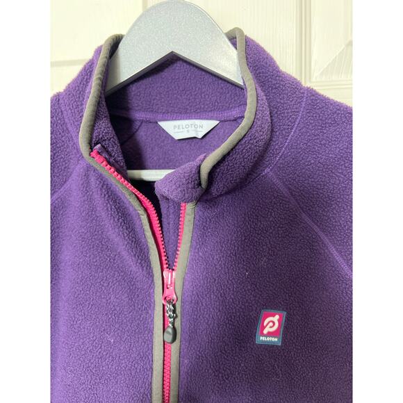 Peloton Chalet Lightweight Sherpa 1/2 Zip Pullover Purple Sweatshirt size Small - Picture 3 of 11